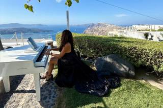 Pianist Santorini - 5