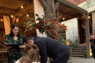 Your Best Friend's Wedding with Molly Cahen - 6
