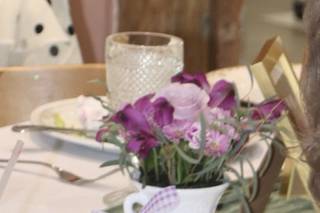 Kaye's Heirlooms & Blooms - 7