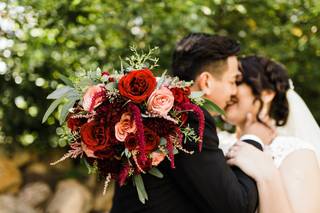 Dahlia Event Planning & Floral Design - 4