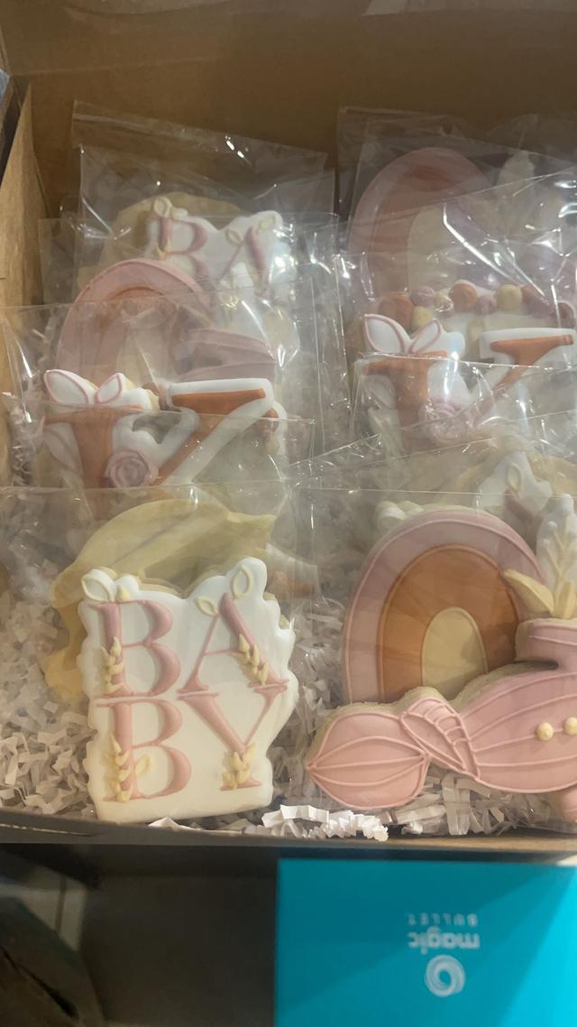 Lani’s Custom Cookies - 4