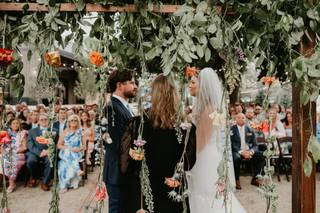 Rev. Kelly Robbins Wedding Officiant - 6