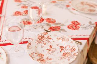 Southern Vintage Table - 6