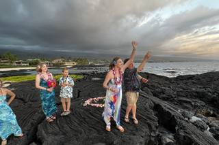 Simple Kona Beach Weddings - 16