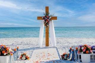 Creative Designs Floral and Events - 14