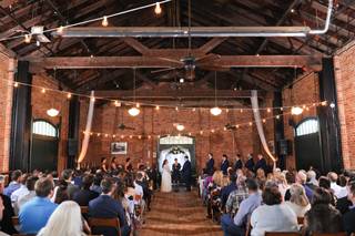 Marci Curtis - Wedding Photojournalist - 71
