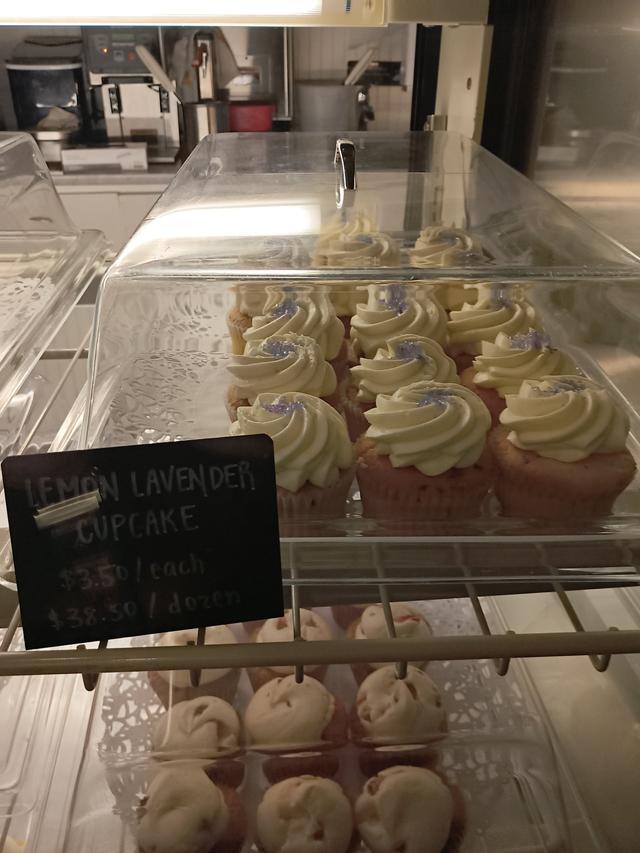 The CakeRoom Bakery - 2