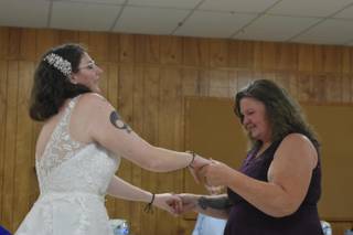 Cherished Memories Wedding DJ Services - 9