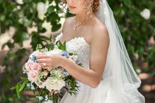 Dantella Bridal & Tailoring - 6