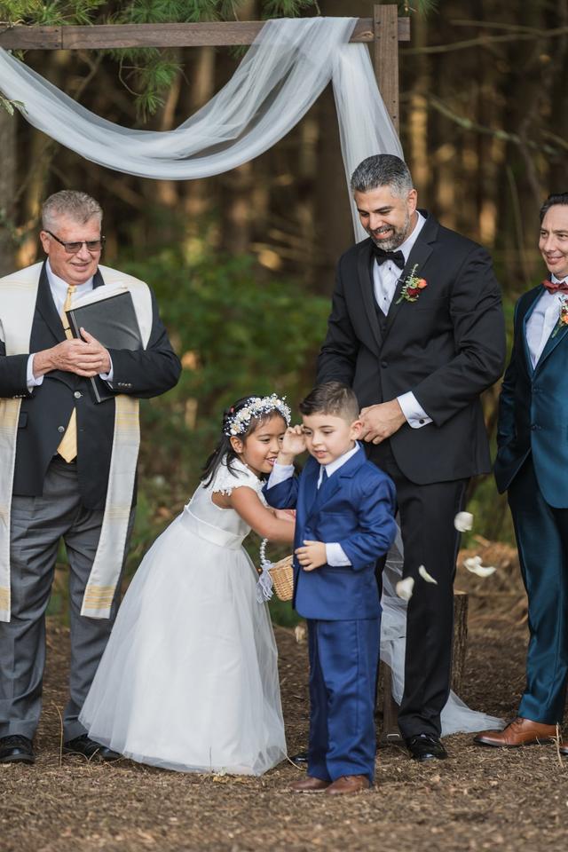 DC Metro Wedding Officiant - Bilingual/Same Day/Short Notice okay! - 2