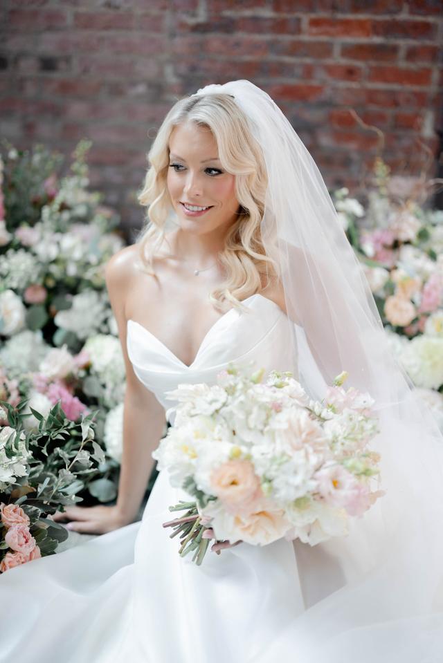 Monzie's Floral Design - 2