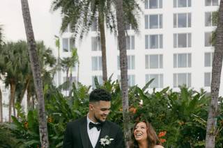The Palms Hotel & Spa - 11