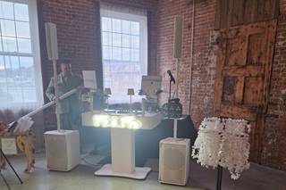 Jason Mello Digital DJ & Uplighting - 6