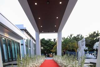 The Glass Venue - 11