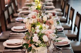Peony & Plum Floral Design - 5