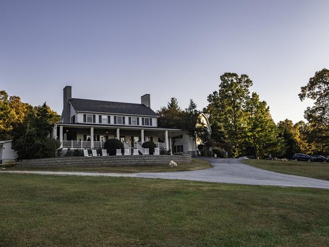 Dahlonega Resort and Vineyard - 1