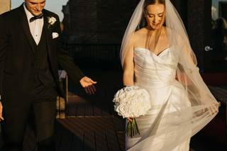 DoubleTree By Hilton - The Tudor Arms Hotel - 13
