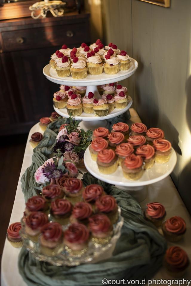 Lemon Tulip Cakes - 2