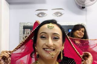 Shruti's Bridal Salon - 25