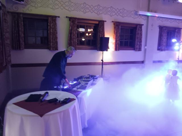 A2Z Mobile Music - Fort Worth Wedding DJ - 1