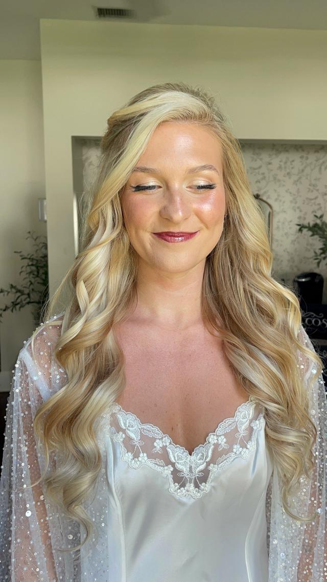 Femme Akoi Beauty Studio - 1