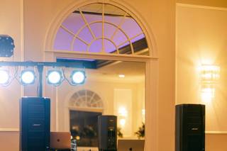 Saratoga Sound DJ & Acoustic - 7