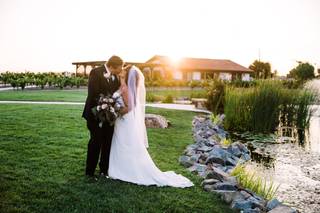 Truffle Pig Winery by Wedgewood Weddings - 91
