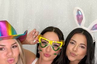The Rustic Shot Mobile Photo Booth - 5