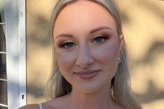 Nadiya Mashkina Enchanting Makeup Artist - 7