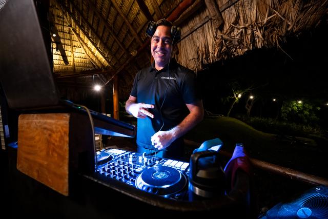 Costa Rica-DJ - 1