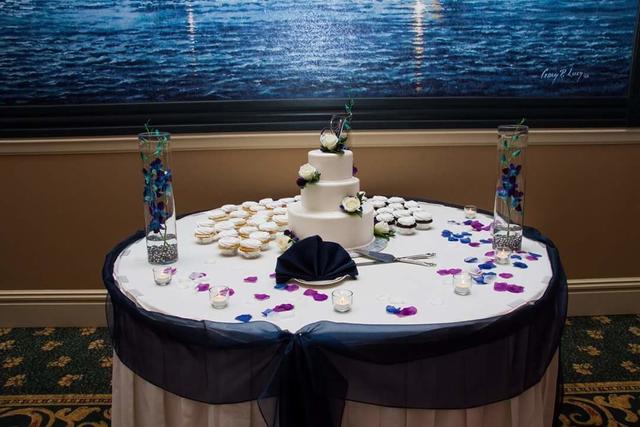 Susie G's Specialty Cakes - 4