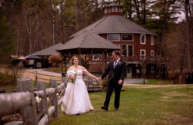 Sleepy Hollow Inn - 1