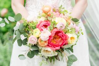 Designing Flowers LLC - 6