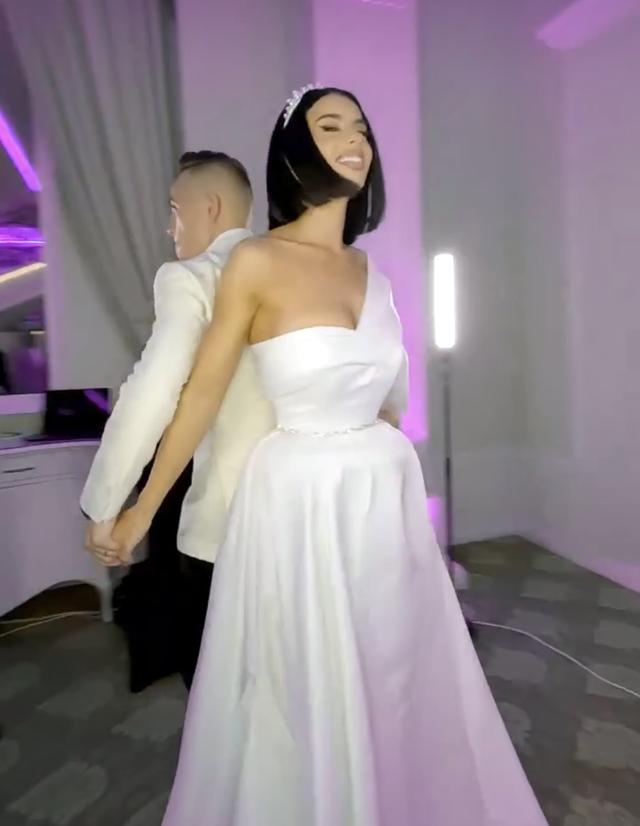 Main Attraction Photo & Video Booths - 2