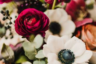 Layers of Lovely - An Inspired Floral Art Studio - 6