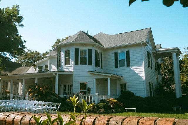 The Matthews House - 1