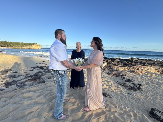 Kauai Wedding Officiant - 1