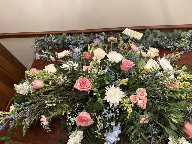 Forget Me Not Florist and Flower Preservation - 4