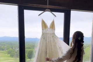 Alexia's Bridal Boutique - 6
