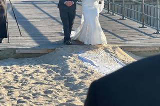 Pavilion at Sunken Meadow - 9