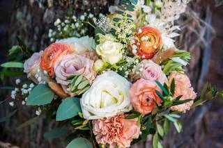 Bella Blooms & Events - 11