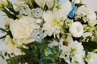Nags Head Florist - 16
