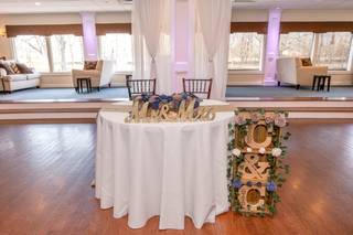 Canoe Club Ballroom - 32