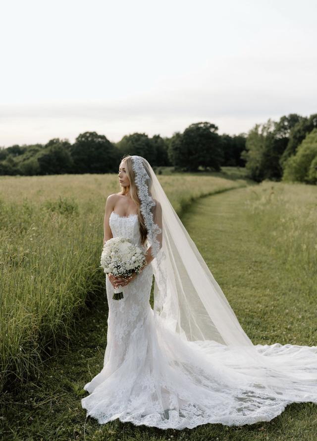Abbott’s Bridal and formalwear - 2