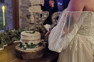 Elegant Cakes By Cyndi - 2