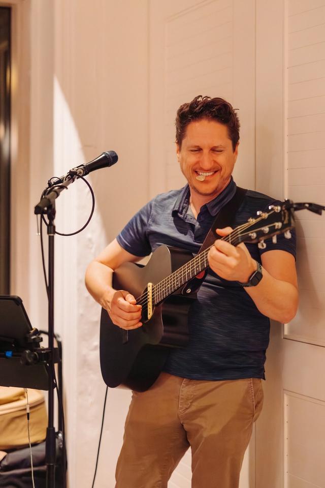 Joe Farren Live Music & DJ Services - 2