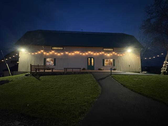 Rushwood Barn - 4