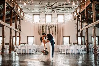 Kuipers Orchard Weddings by Fishermen's Inn - 13