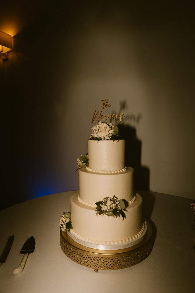 Lake House Cake by Shannon - 2