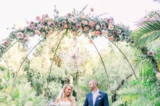 Unique Floral Designs - 17